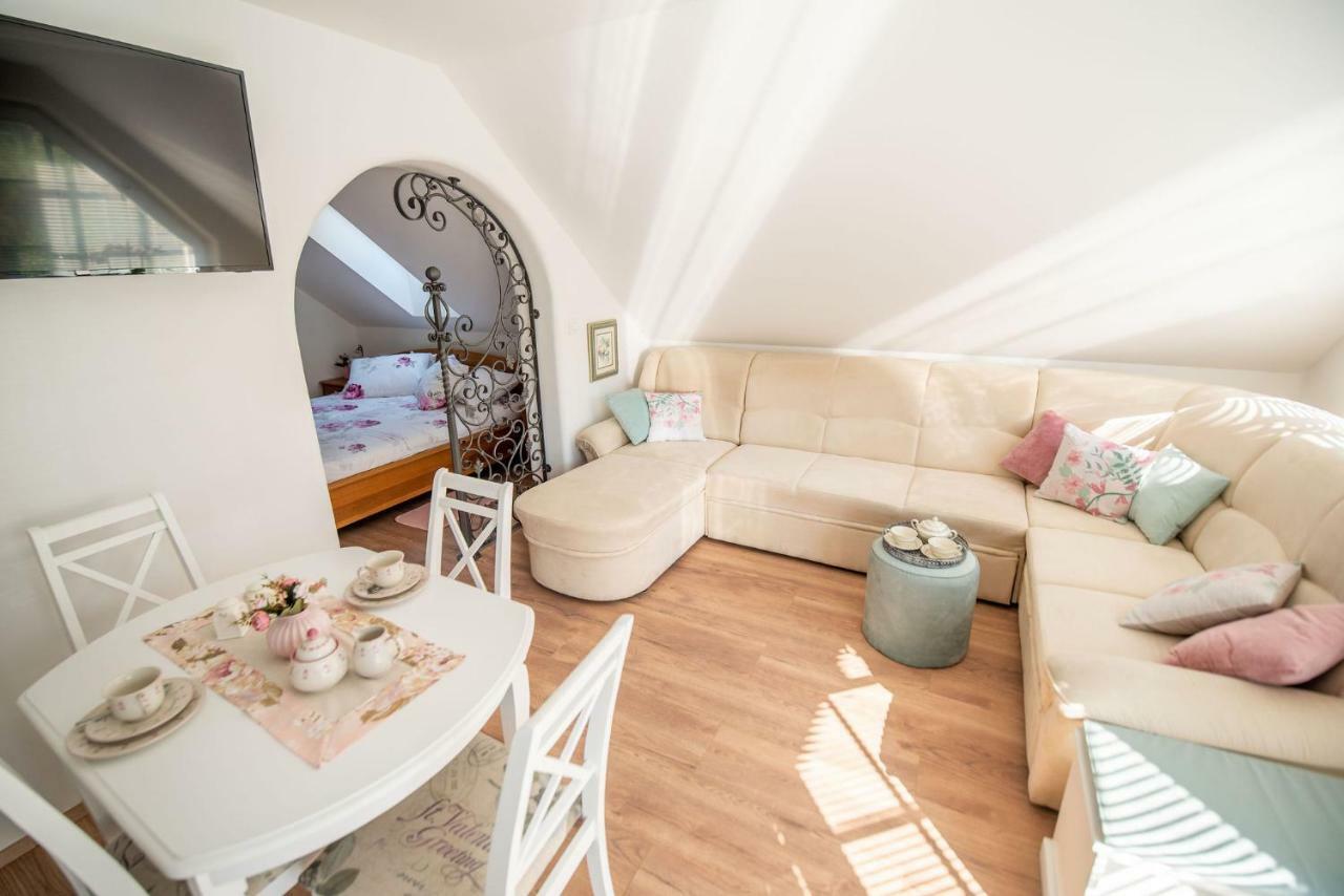 Laško Apartmaji Urska מראה חיצוני תמונה