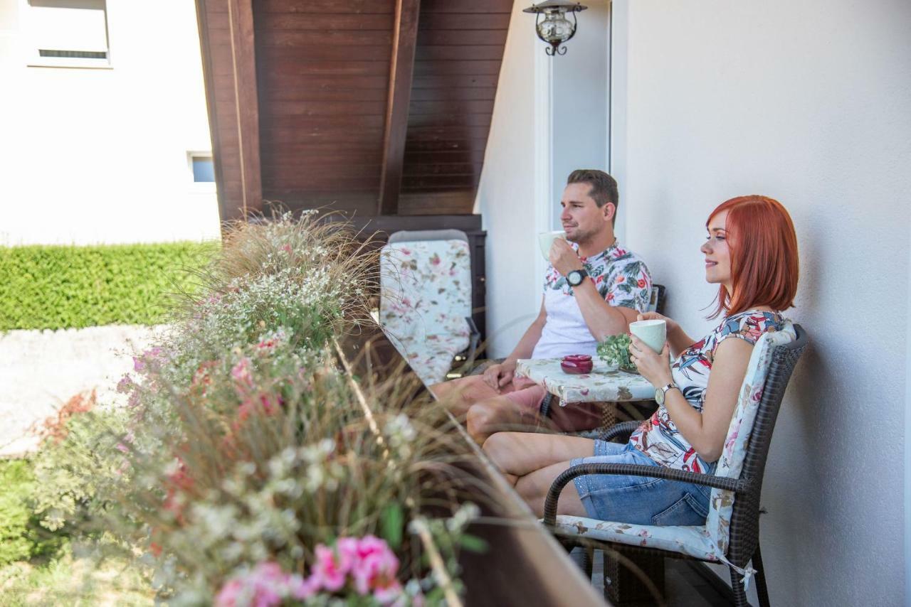 Laško Apartmaji Urska מראה חיצוני תמונה